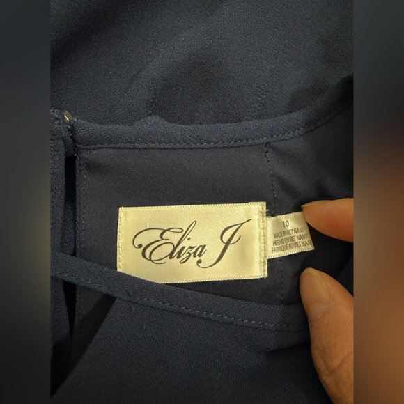 Eliza J Navy Jumpsuit with Ruffle Sleeves size 10 - Picture 2 of 5